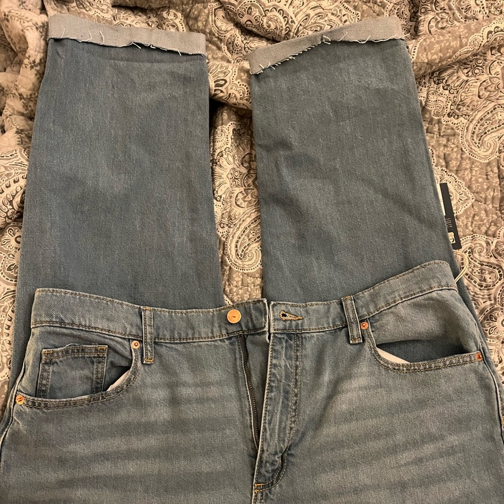 NWT Boyfriend jeans with rolled cuff